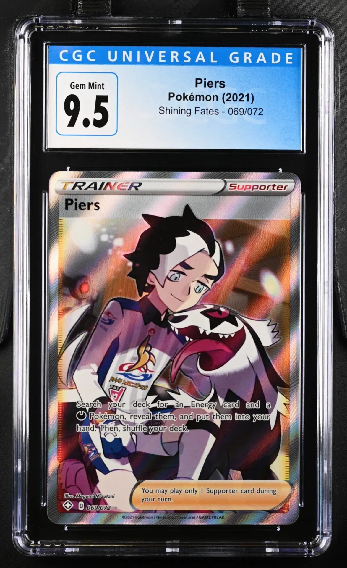 [CGC 9.5] 2021 Pokémon Shining Fates 069/072 Piers Ultra Rare